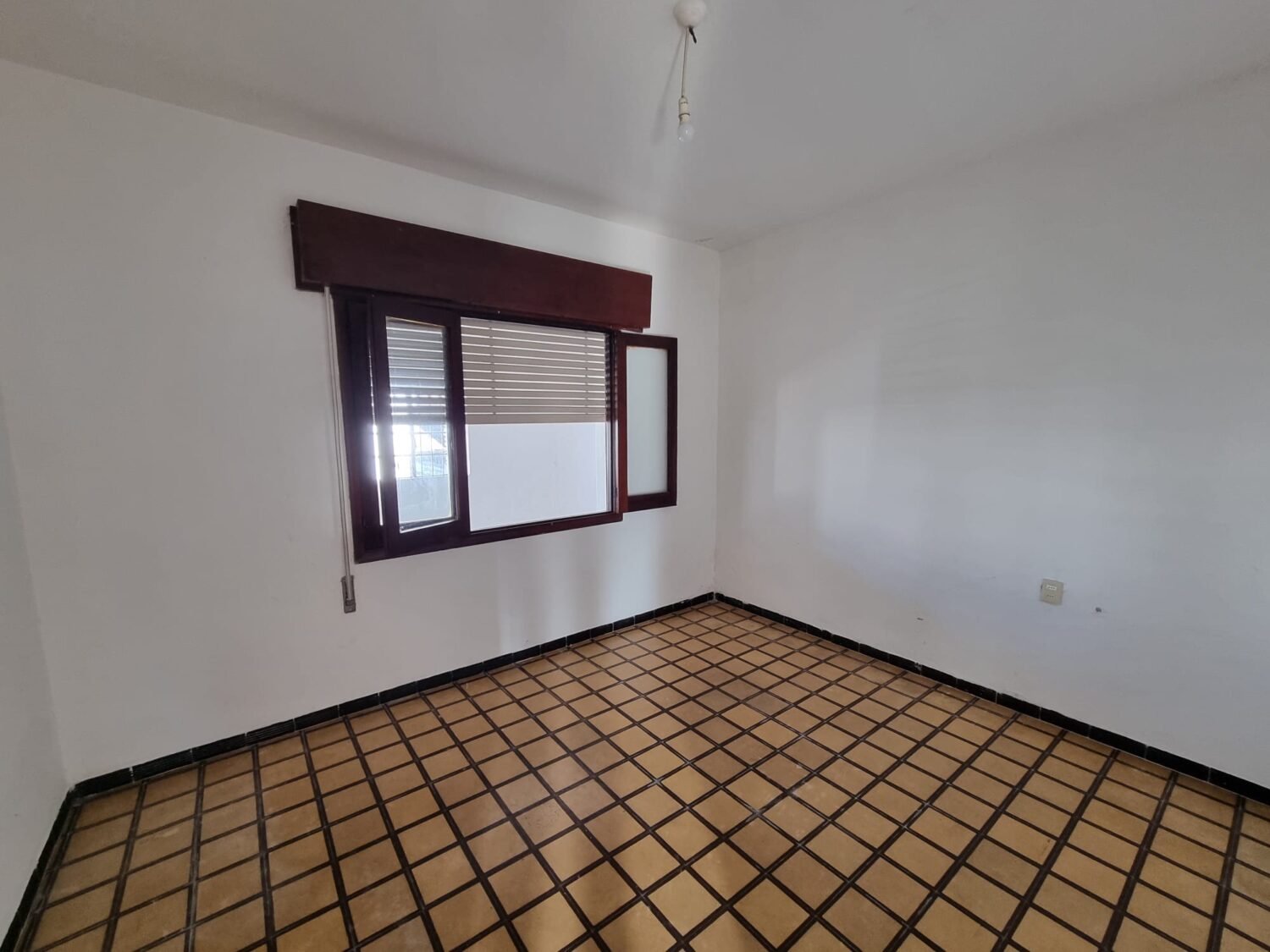 Amplia Casa de 2 Dormitorios en Gran Ubicación — foto 9