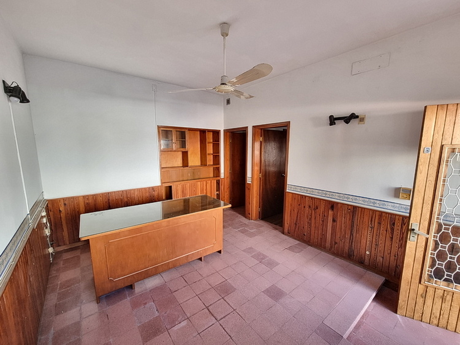 Ubicación Estratégica: inmueble con recepción y 4 oficinas en S. Pereda y Florida — foto 6