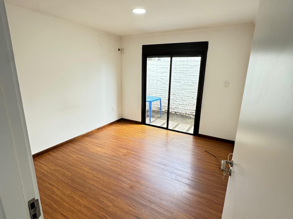 Planta baja lista para mudarte – 2 dormitorios, patio y parrillero — foto 6